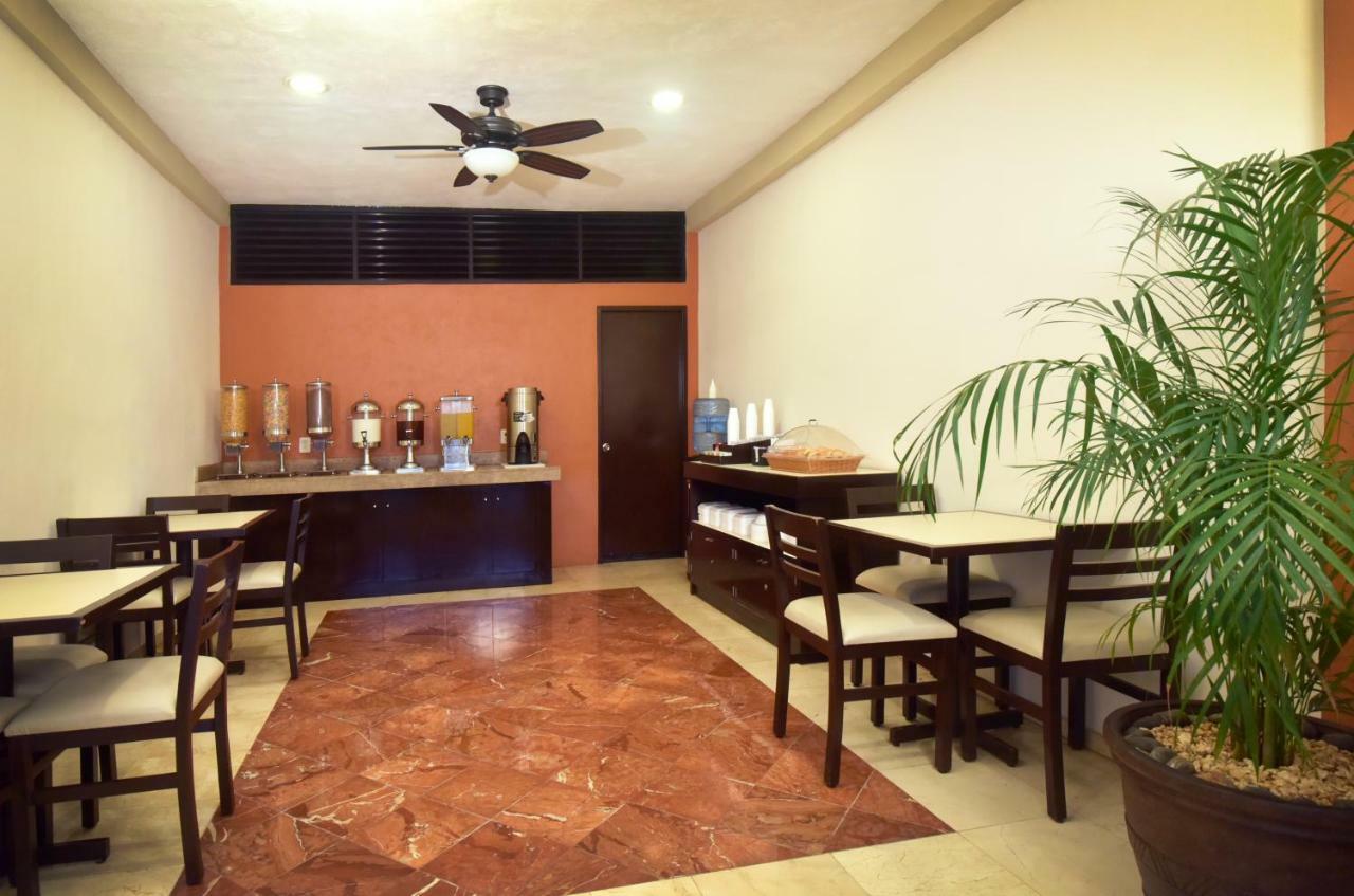 Hotel Bonampak 칸쿤 외부 사진